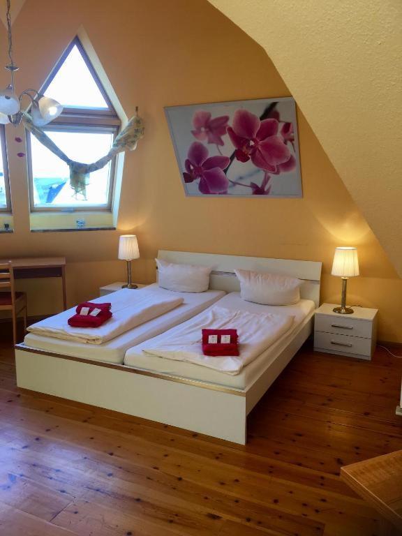 Ryde & Hyde Budget Hotel Dresda Esterno foto