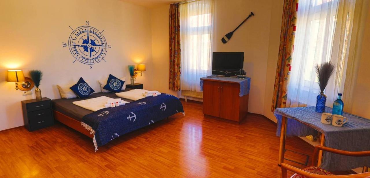 Ryde & Hyde Budget Hotel Dresda Esterno foto